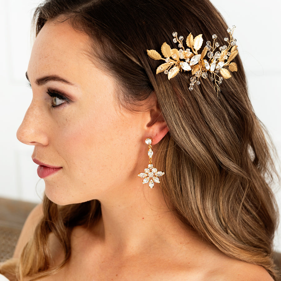 Gold Bridal earrings work by bride