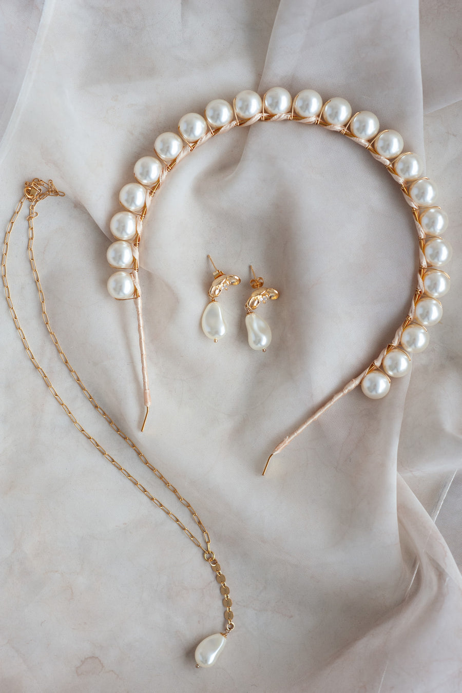 Kinsley Baroque Pearl Bridal Necklace