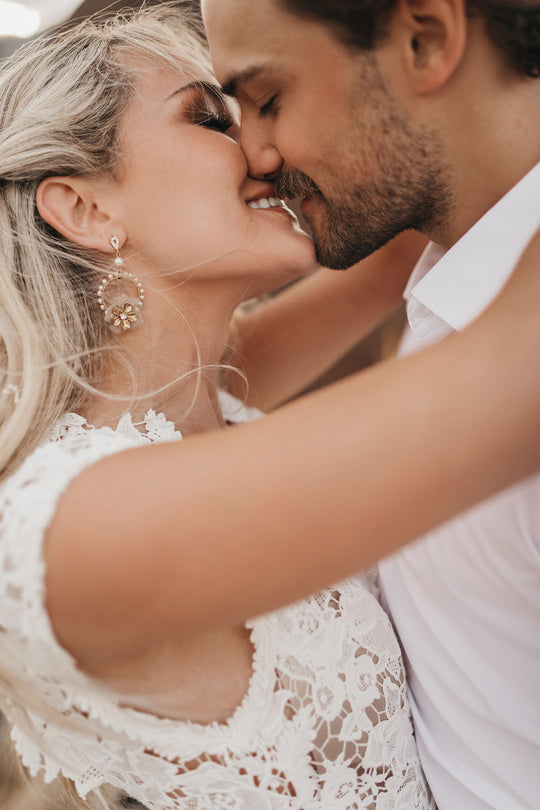 2021 Bridal Jewelry Trends  -  Flower Wedding Earrings