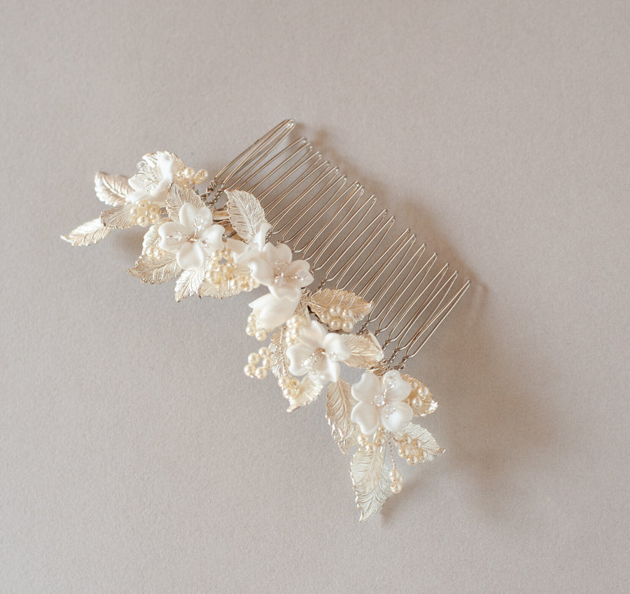 bridal comb