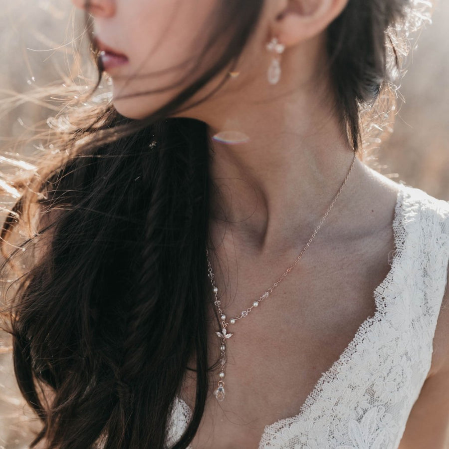 Bridal y necklace swarovski crystals and pearls 
