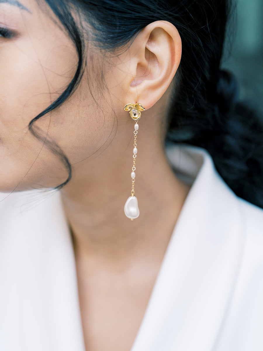 Neve Baroque Pearl and Gold Bridal Earrings