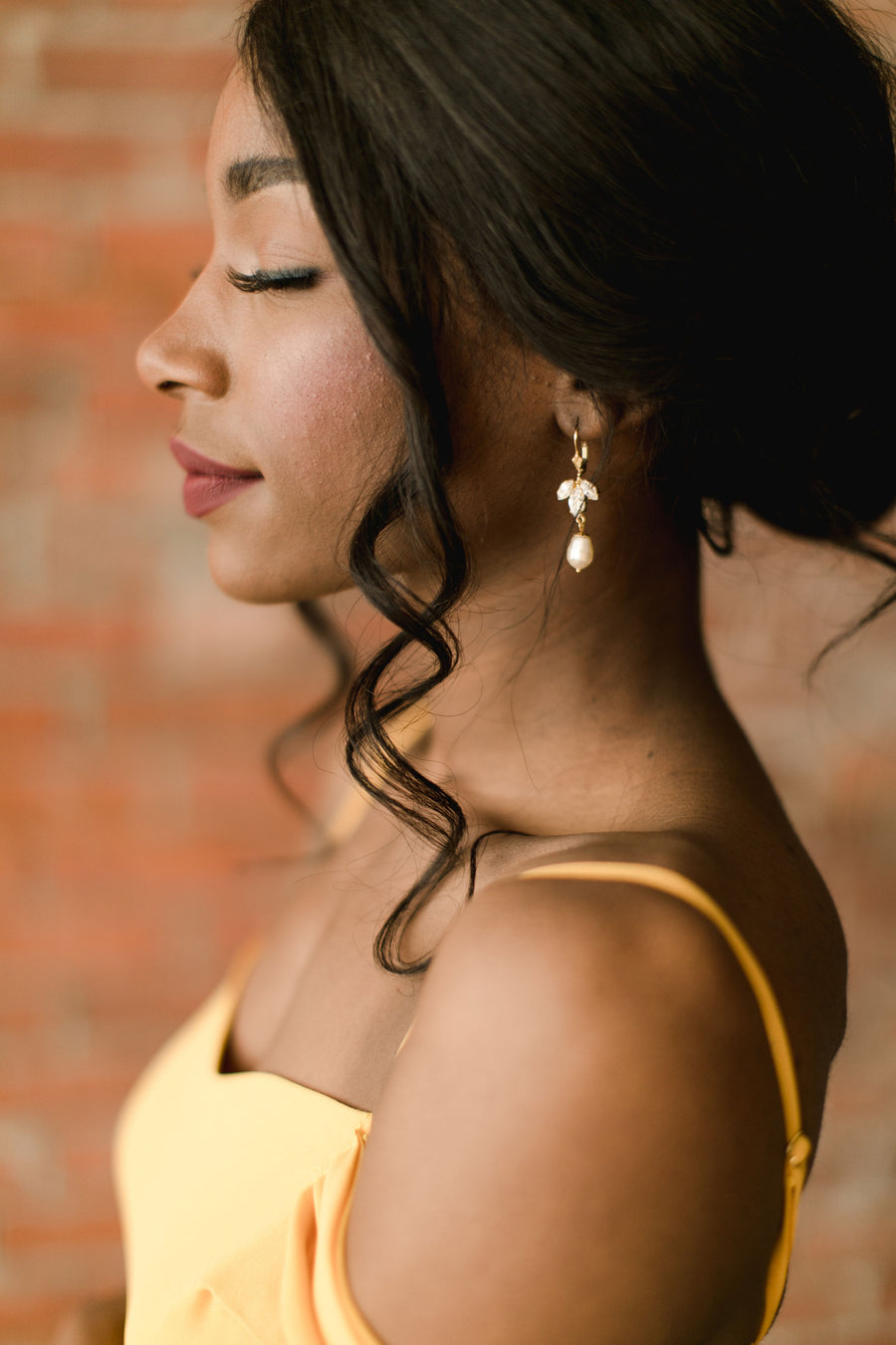 Tessa Pearl Bridal Earrings Gold